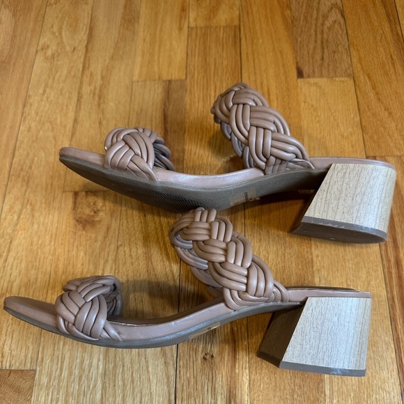 Dolce Vita Sanders Taupe Heeled Braided Sandals - Picture 3 of 8
